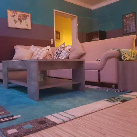 City Penthouse Am Main * 호이젠슈탐